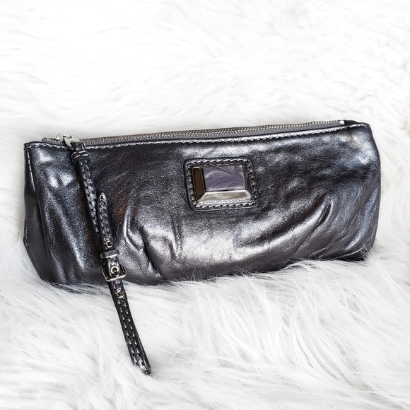 Marc Jacobs Metallic Graphite Leather Zip Clutch - Picture 6 of 6